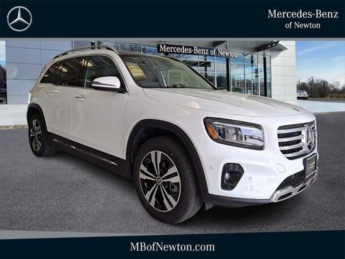 2025 Mercedes-Benz GLB 250 4MATIC