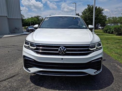 2023 Volkswagen Tiguan 2.0T SEL R-Line 4MOTION