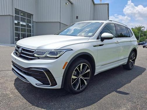 2023 Volkswagen Tiguan 2.0T SEL R-Line 4MOTION