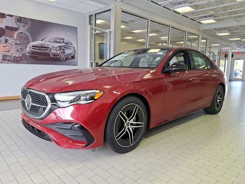 MANUFAKTUR Patagonia Red 2026 Mercedes-Benz E-Class E 350