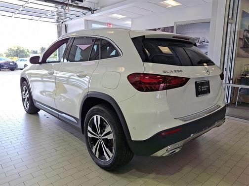 2026 Mercedes-Benz GLA 250 4MATIC
