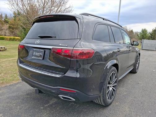 2025 Mercedes-Benz GLS 450 4MATIC
