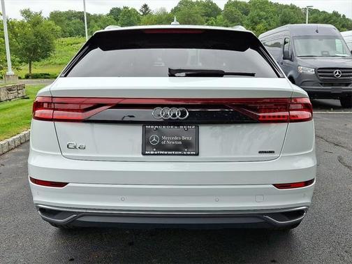 2023 Audi Q8 55 Premium