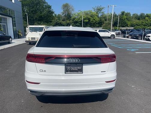 2023 Audi Q8 55 Premium