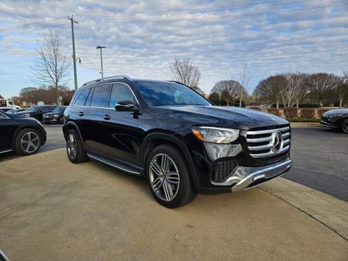 2025 Mercedes-Benz GLS 450 