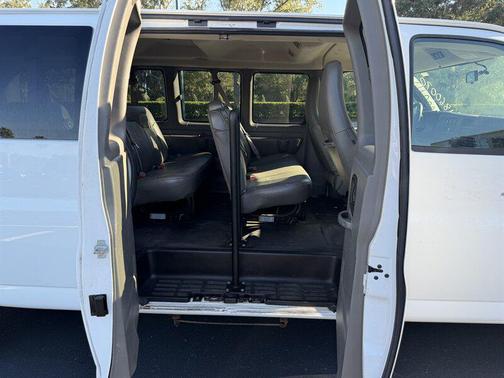 2014 Chevrolet Express 3500 LT