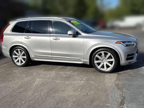 2017 Volvo XC90 T6 Inscription