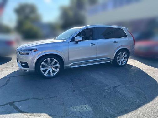 2017 Volvo XC90 T6 Inscription