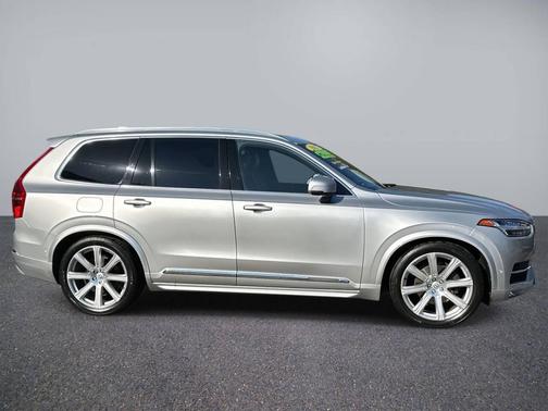 2017 Volvo XC90 T6 Inscription