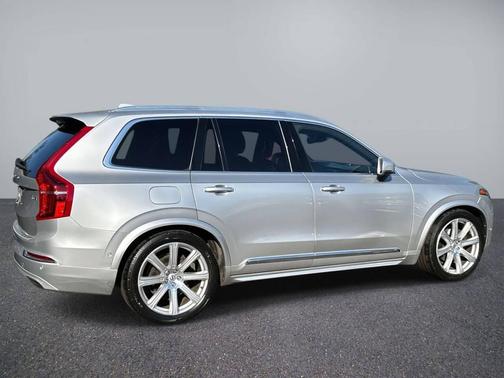 2017 Volvo XC90 T6 Inscription