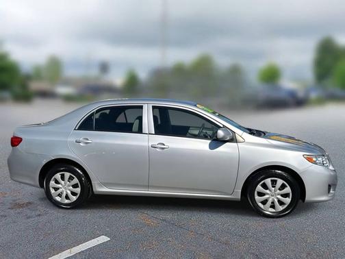 2009 Toyota Corolla S