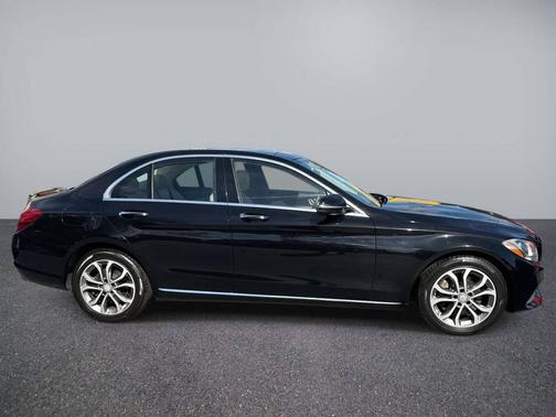 2016 Mercedes-Benz C-Class C 300 4MATIC Luxury