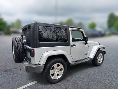 2012 Jeep Wrangler Sahara