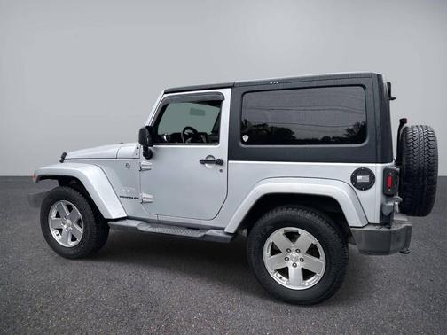 2012 Jeep Wrangler Sahara