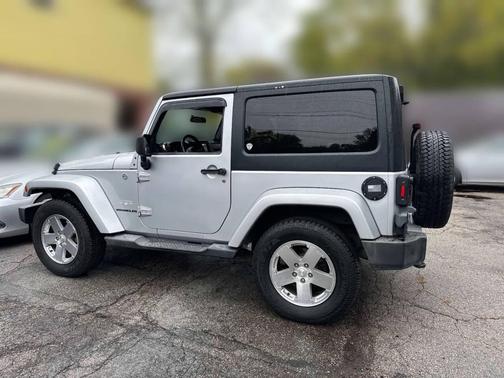 2012 Jeep Wrangler Sahara