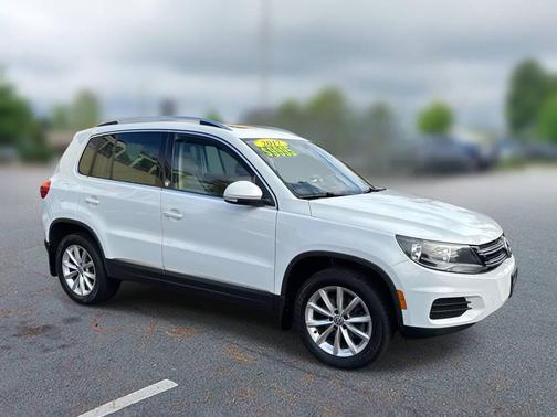 2017 Volkswagen Tiguan 2.0T Wolfsburg Edition