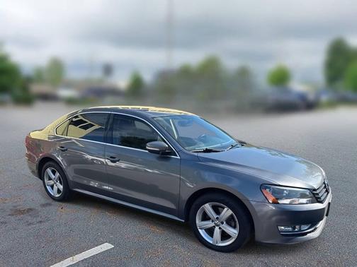 2015 Volkswagen Passat 1.8T Limited Edition