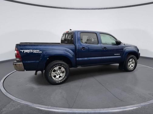 2015 Toyota Tacoma Base