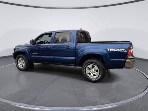 2015 Toyota Tacoma Base