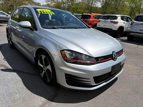 2015 Volkswagen Golf GTI 2.0T SE 4-Door
