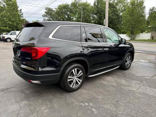 2017 Honda Pilot EX