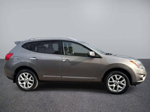 2013 Nissan Rogue SV w/SL Pkg