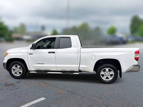 2014 Toyota Tundra SR
