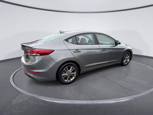 Machine Gray 2018 Hyundai ELANTRA SEL