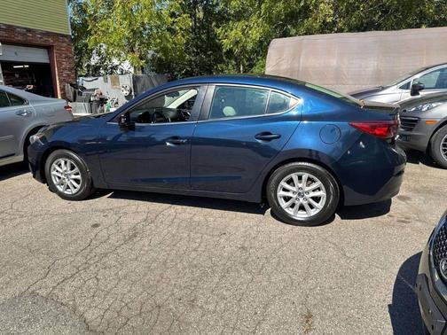 2015 Mazda Mazda3 i Touring