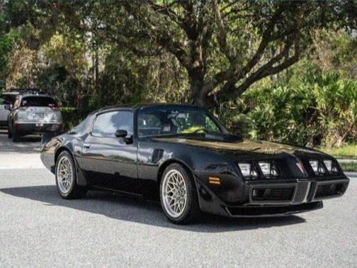 1981 Pontiac Firebird Trans Am 2dr Coupe