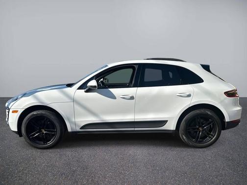 2017 Porsche Macan Base AWD 4dr SUV