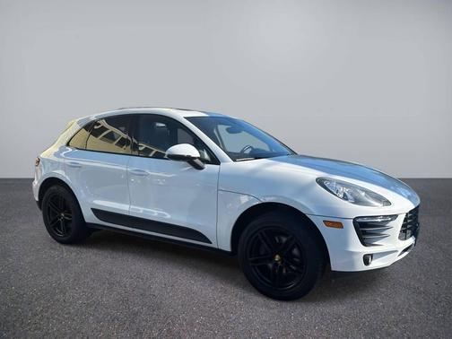 2017 Porsche Macan Base AWD 4dr SUV