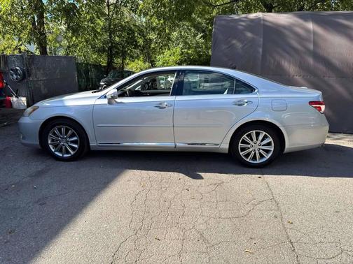 2010 Lexus ES 350 Base