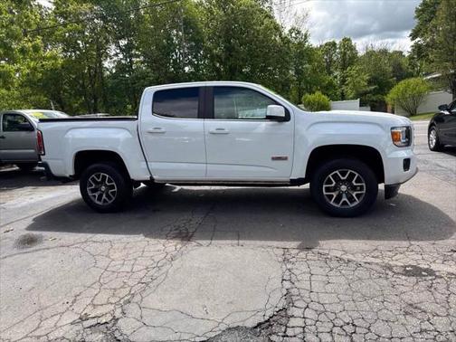 2017 GMC Canyon SLE