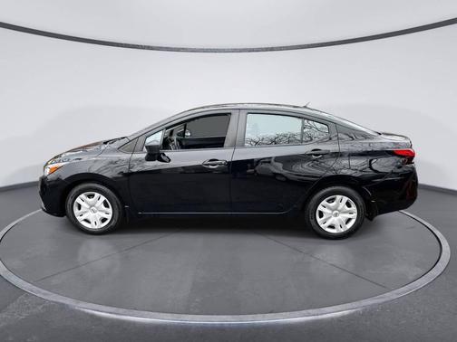 2021 Nissan Versa 1.6 S