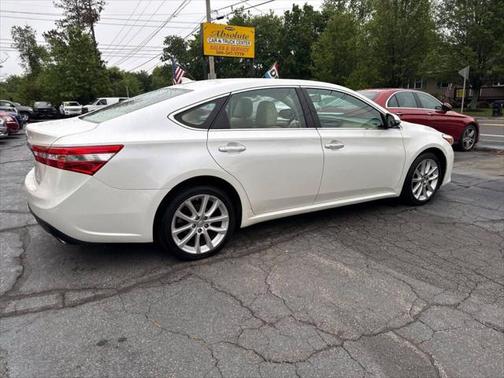 2013 Toyota Avalon Limited