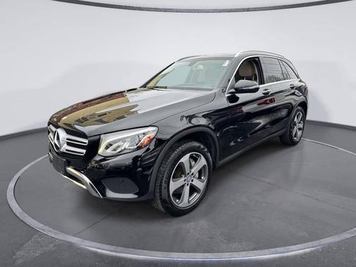 2017 Mercedes-Benz GLC 300 4MATIC