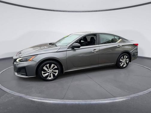 2024 Nissan Altima S FWD