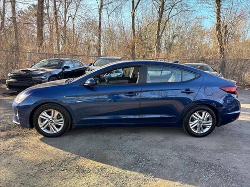 2019 Hyundai ELANTRA Value Edition