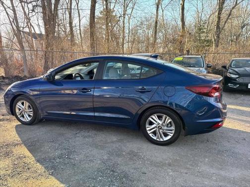 2019 Hyundai ELANTRA Value Edition