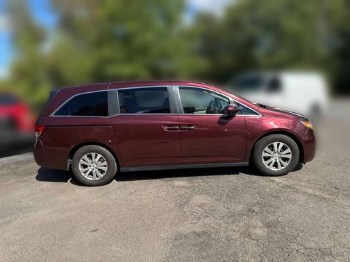 2016 Honda Odyssey SE