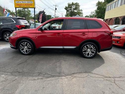2018 Mitsubishi Outlander ES
