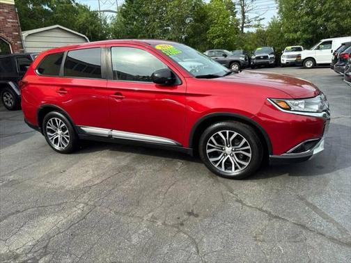 2018 Mitsubishi Outlander ES