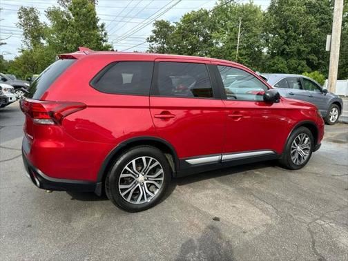 2018 Mitsubishi Outlander ES