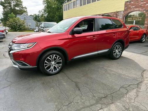 2018 Mitsubishi Outlander ES