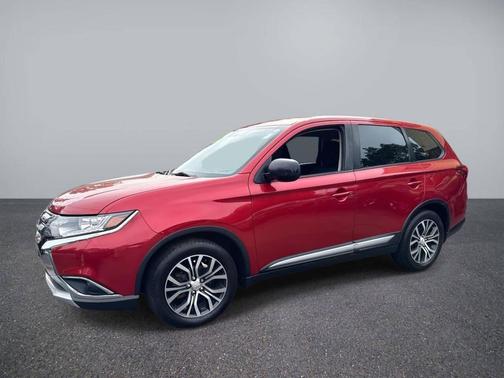 2018 Mitsubishi Outlander ES