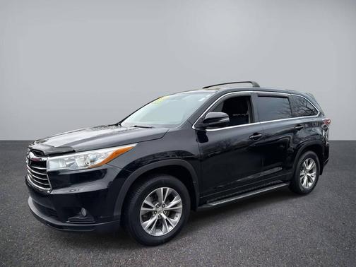 2015 Toyota Highlander LE