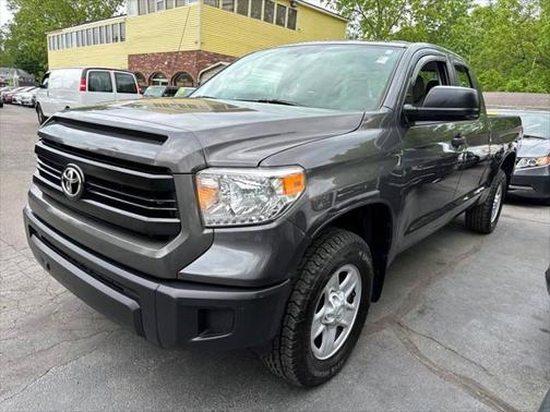 2014 Toyota Tundra SR