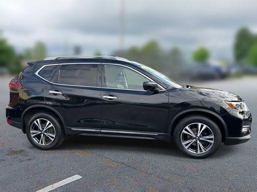 2018 Nissan Rogue SL