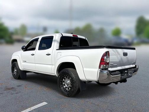 2014 Toyota Tacoma Base
